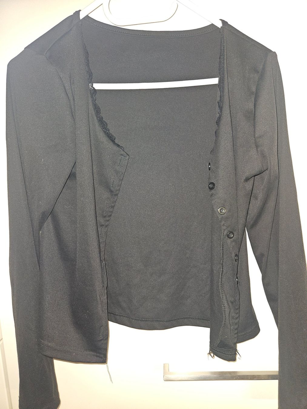 Bolero: Jäckchen Schwarz Gr. XS(?) – Usato da Luzern venduto da Lucan_Valerius 2