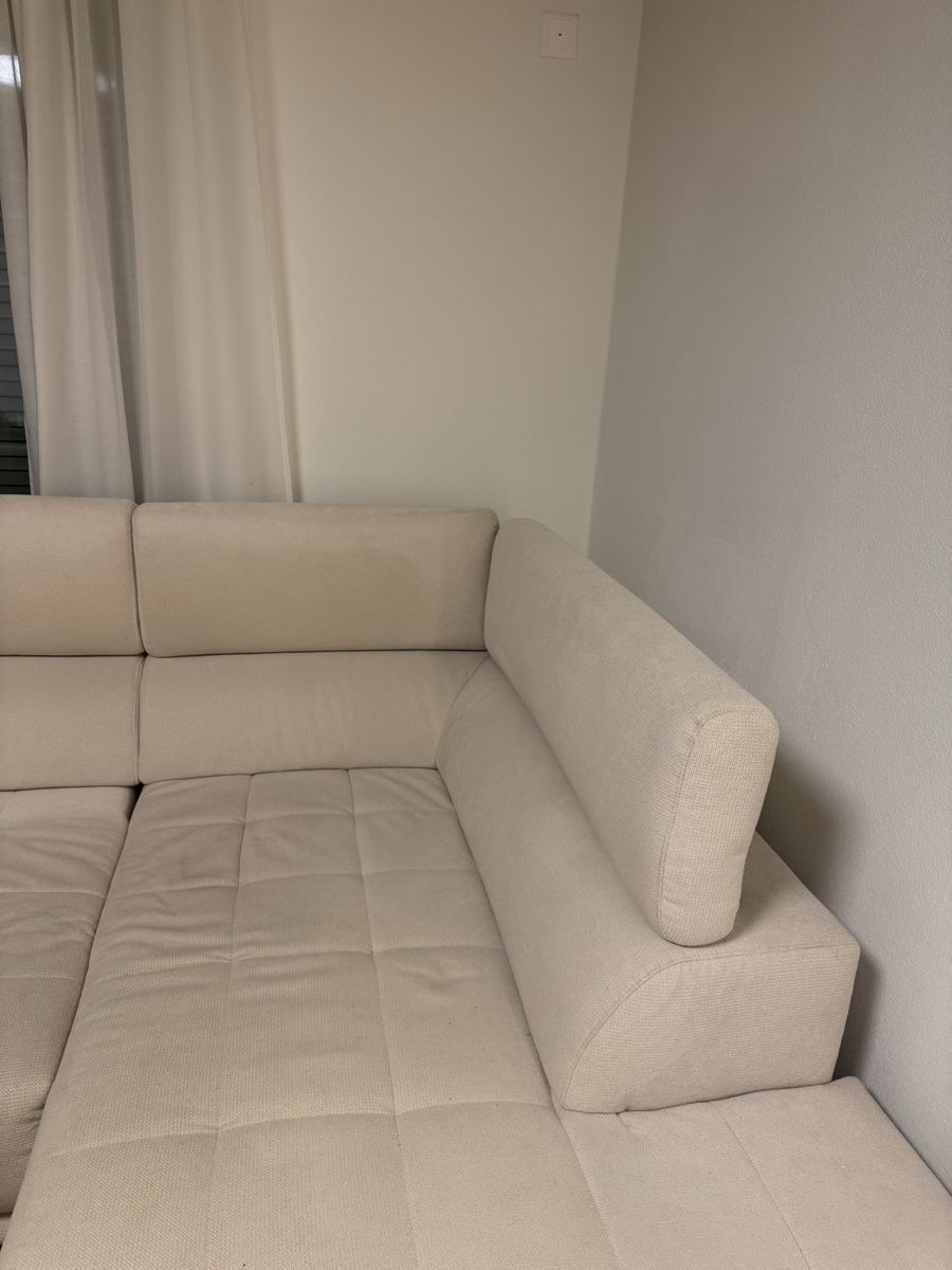 Pfister Divani: Corner Sofa Beige with Adjustable seat and headrests – Usato da Dietlikon venduto da lot_rel 4