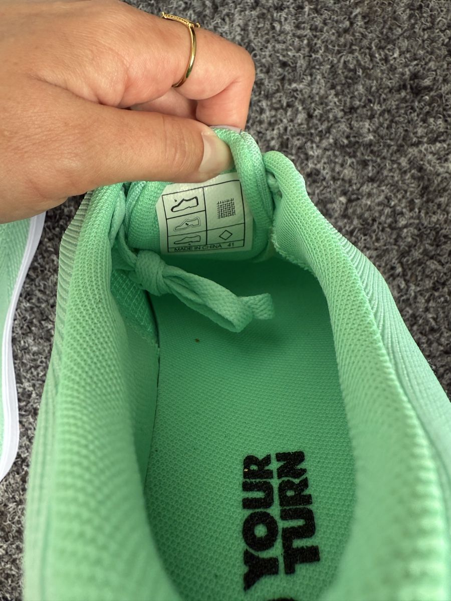 Herrenschuhe: Your Turn Turnschuhe, Grösse 41, Farbe Mint – Gebraucht aus Oberhofen Thun'see von ClaudiaKelesh 2