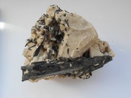 Turmalin Brasilien ca. 326 gr