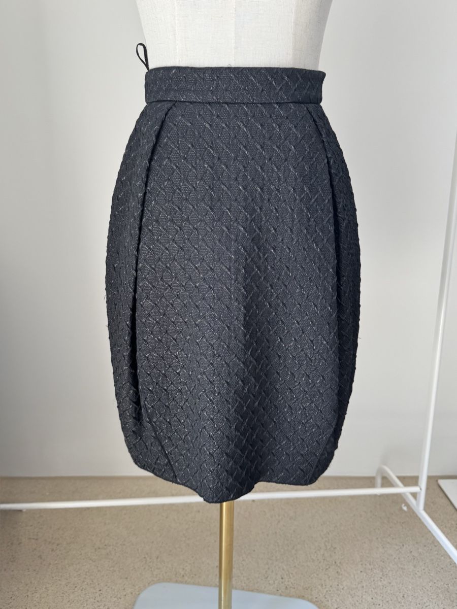 Dolce & Gabbana Röcke: Dolce & Gabbana structured skirt – Neu (gemäss Beschreibung) aus Zürich von di_archive