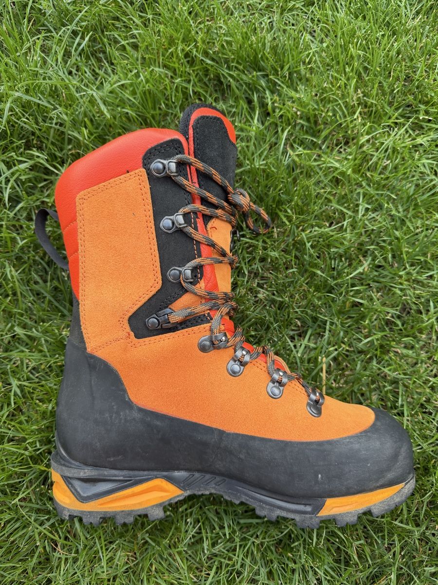 Husqvarna Scarpe da uomo: Husqvarna Technical Sicherheitsschuh – Usato da Lenk im Simmental venduto da Weku 2