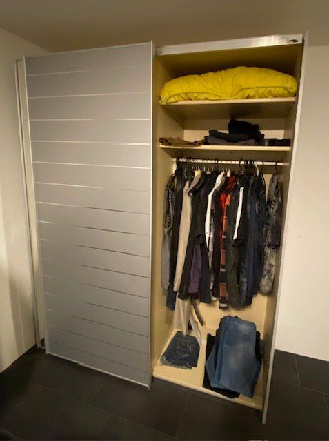 Armadi: Spiegelschrank 2-türig silber – Usato da Wädenswil venduto da HappyCH 1