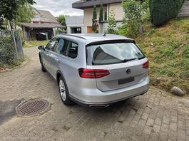 VW Passat Alltrack 2.0 TSI 4Motion |  AHK 2.2t | 76'000 km