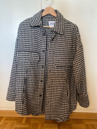 zara jacke schwarz weiss XS