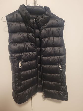 Schwarzes Gilet/Weste, Grösse S, Mango, nie getragen