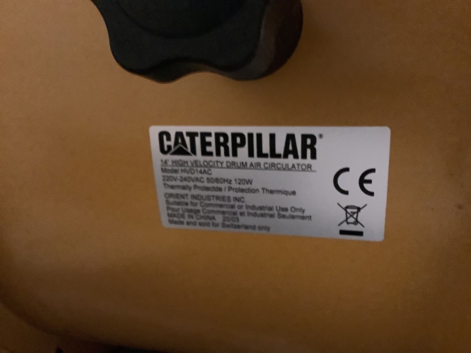 Caterpillar Ventilatori: Bodenventilator Caterpillar 35 cm Top Zustand – Usato da Seuzach venduto da peli543 2
