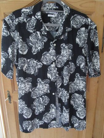 Sommerhemd Gr. EUR L (M) Zara wie neu schwarz-weiss