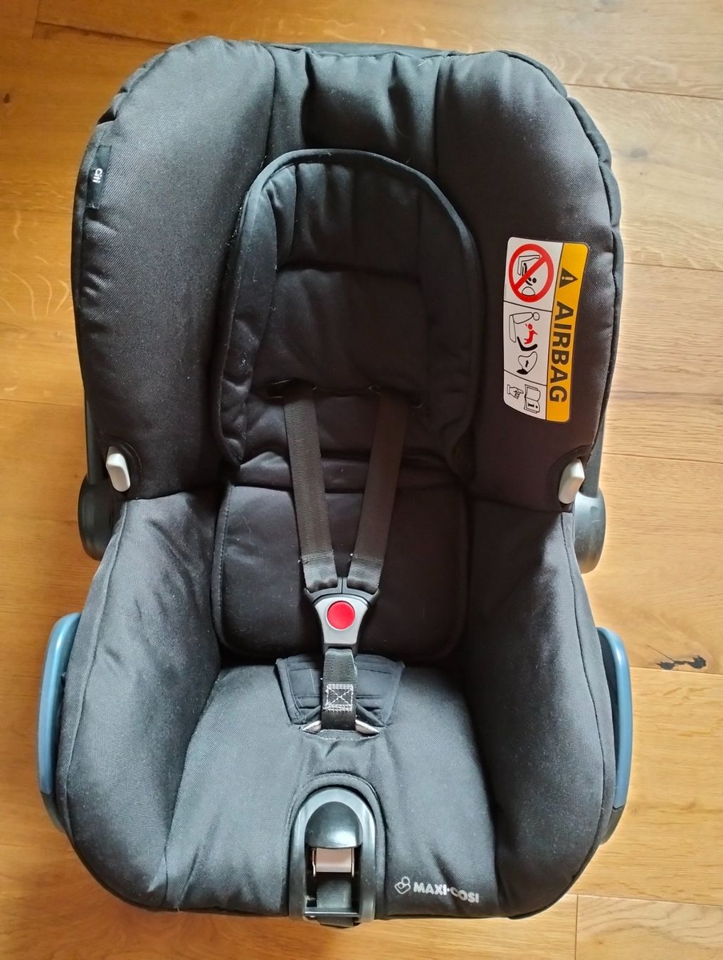 Maxi-Cosi Seggiolini per auto: Maxi cosi – Usato da Gommiswald venduto da ram_xqt8 2