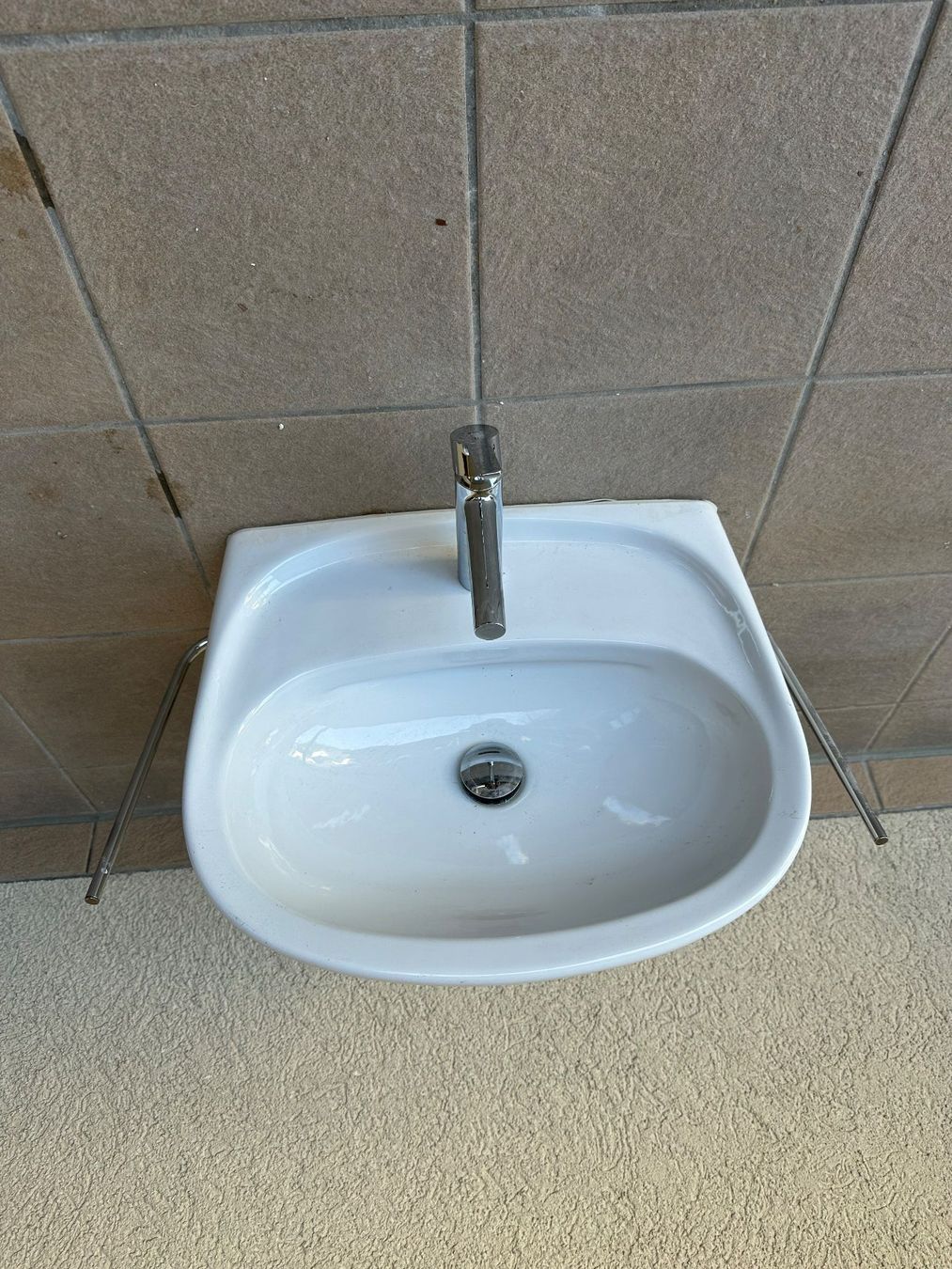 Laufen Lavabi & lavandini: Lavabo mit Spiegel und Leuchten – Usato da Giswil venduto da Askan59 1