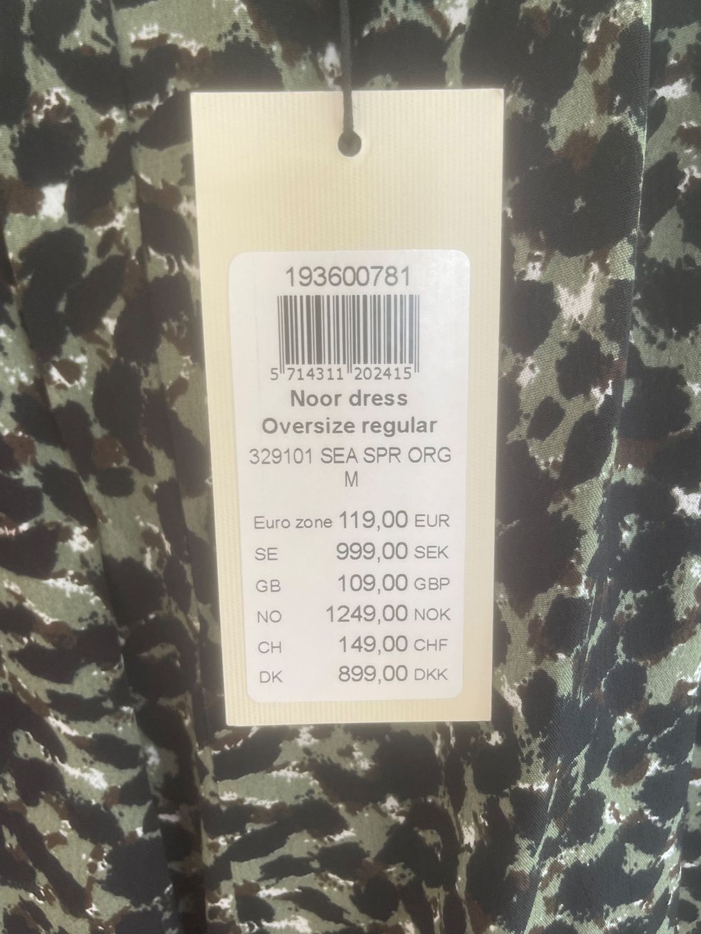 Kleider: MASAI Kleid M Neu – Neu und originalverpackt aus Dietikon von Nissaa 8