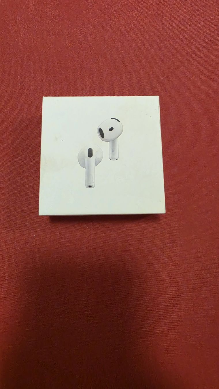 Apple Casques audio: AirPods Gen.4  – D'occasion à Zug par SZC.