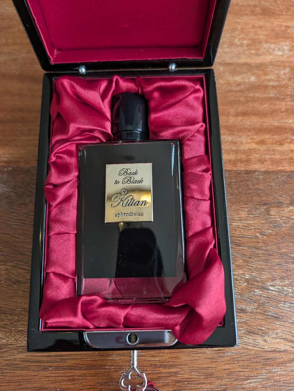 Kilian Profumi & Eau de Toilette: Back to Black by Killian 50 ml + Box – Nuovo (secondo la descrizione) da Zürich venduto da asg_gr89 3