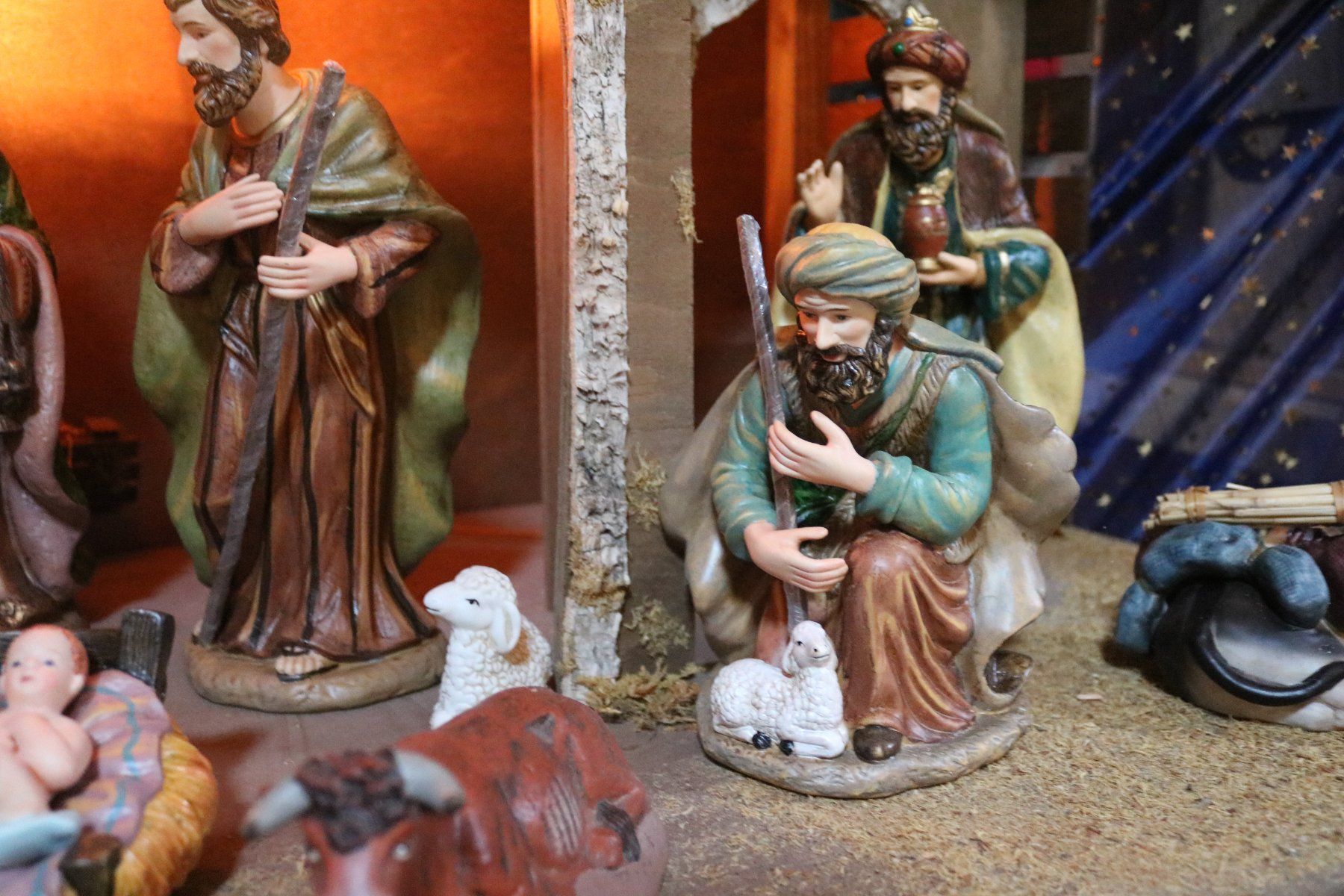 Holzartikel: Weihnachtskrippe Gross – Neu (gemäss Beschreibung) aus Birr von Werner7761 7