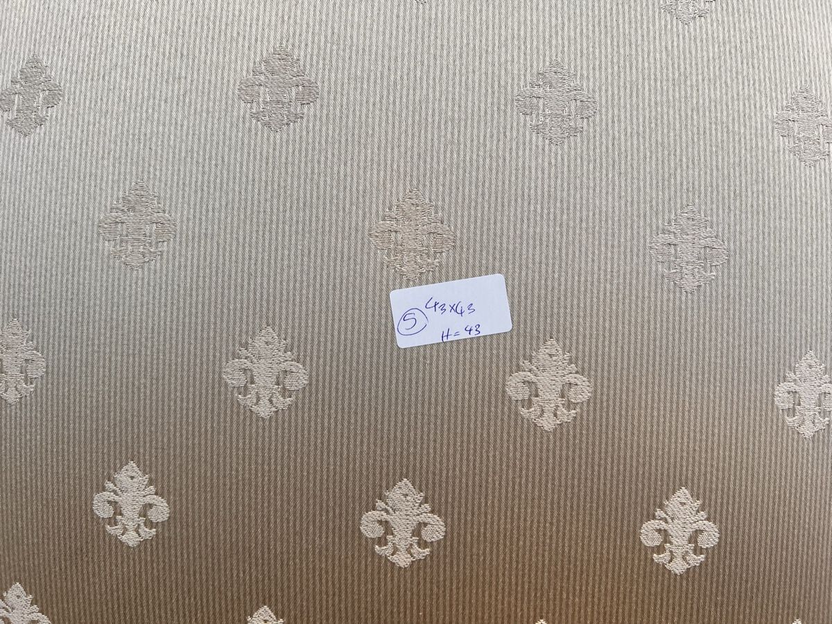 Tabourets: Schöne  Hocker (5) – D'occasion à Glattfelden par maa_qcj8 4