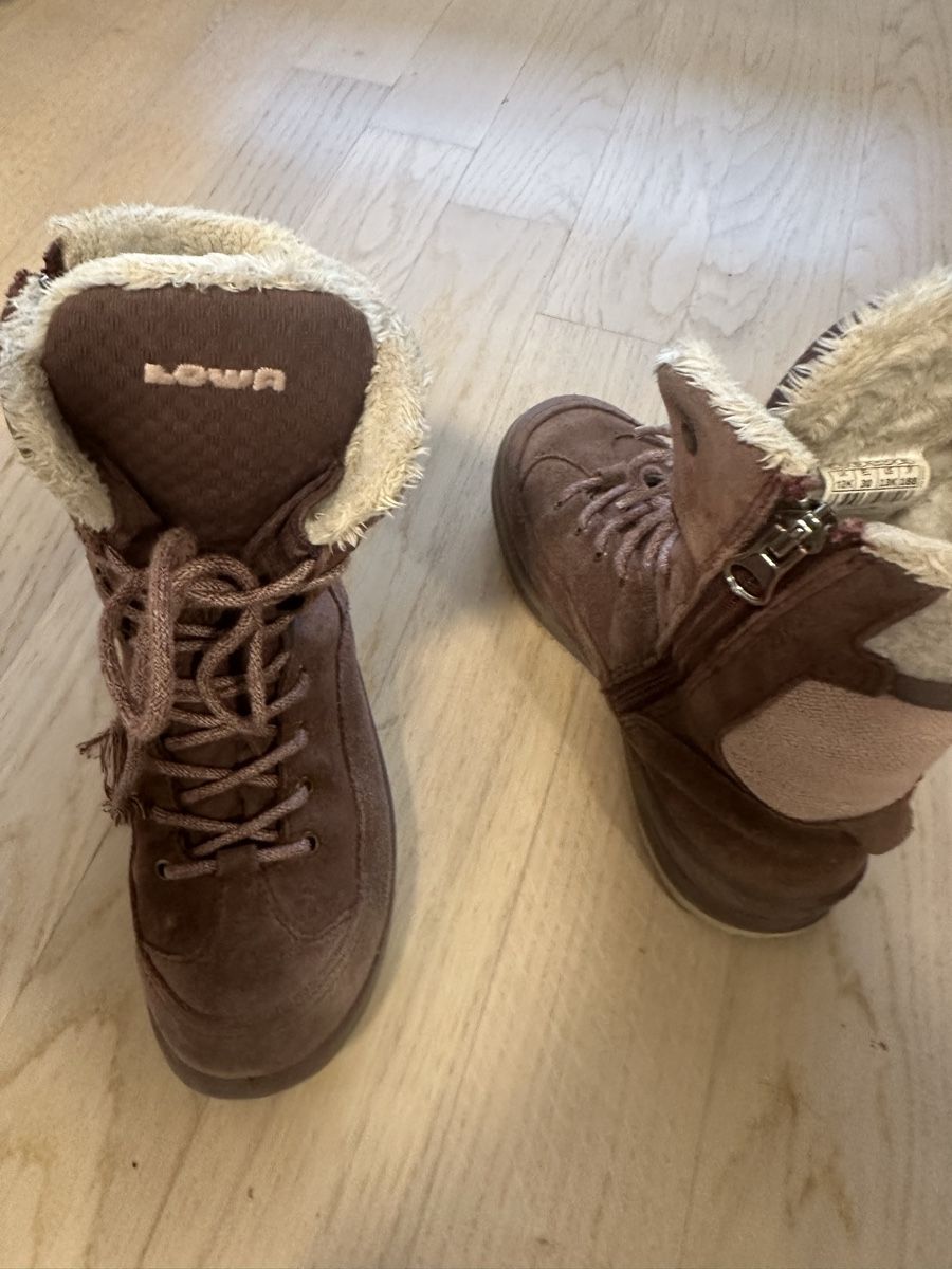 Lowa Scarpe per ragazze: LOWA Winterschuhe Mädchen Gr. 30 – Usato da Dübendorf venduto da nat_h9wg 7