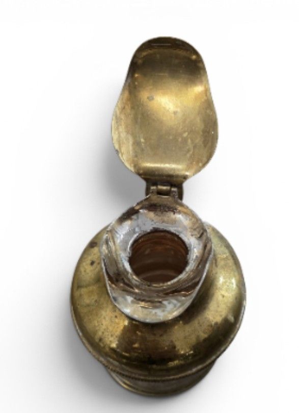Caraffe: Termos ancien en laiton – Usato da Vernier venduto da 19pigments 1