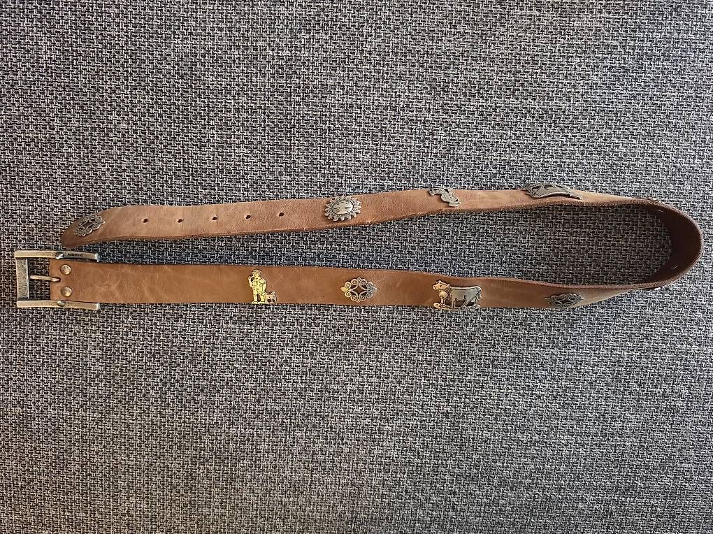 Cinture: Ledergurt mit Kühen – Usato da Chur venduto da mn_Chur 1