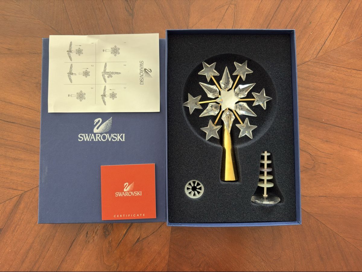 Swarovski Christbaumspitze (Neu und originalverpackt) in Küsnacht ZH für CHF 180 – mit Lieferung auf Ricardo kaufen