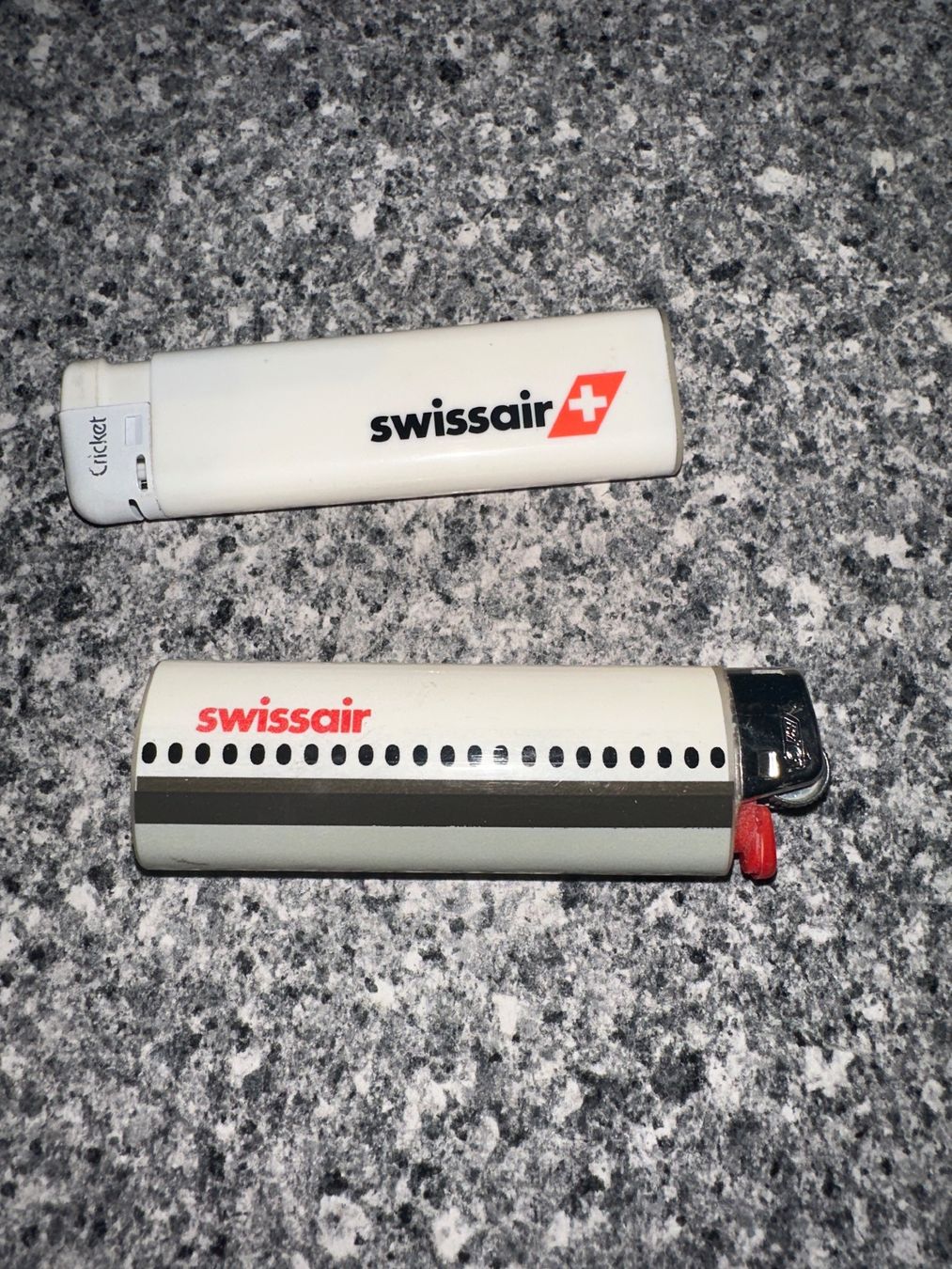 Feuerzeuge: Swissair e articoli da viaggio vecchi – Gebraucht aus Morbio Inferiore von Ecod 3