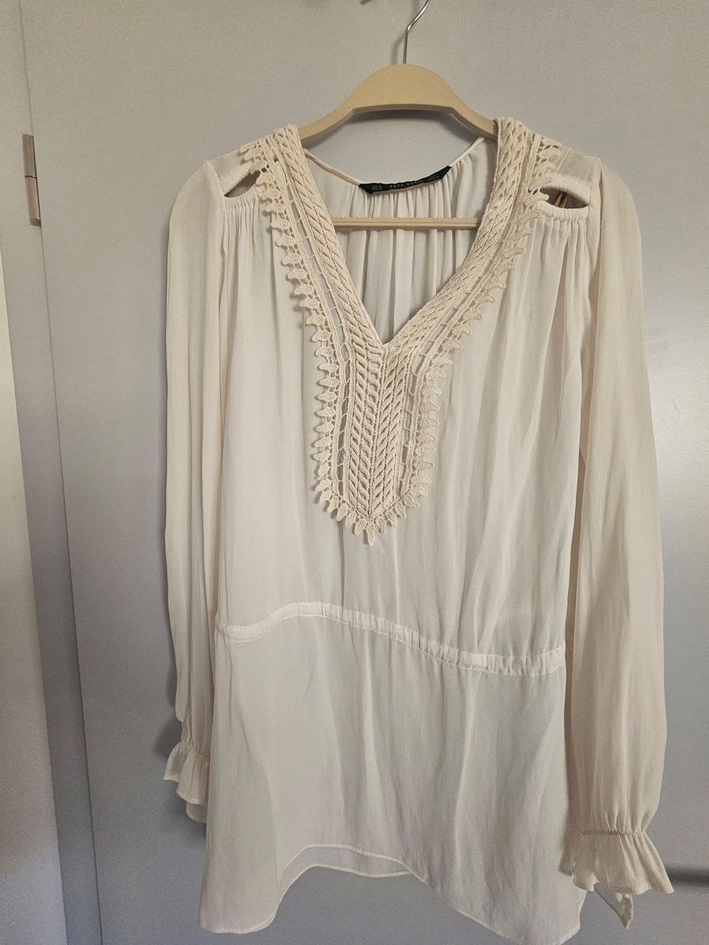 Zara Camicette: Blouse ZARA – Usato da Château-d'Oex venduto da bla_b6mv