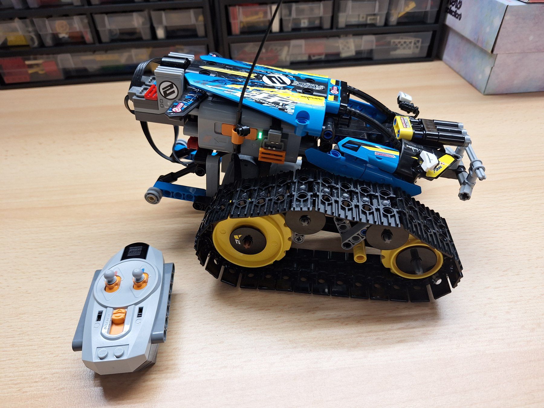 Lego Kit di costruzioni: Lego 42095 Stunt Racer – Usato da Zürich venduto da Candid85 3