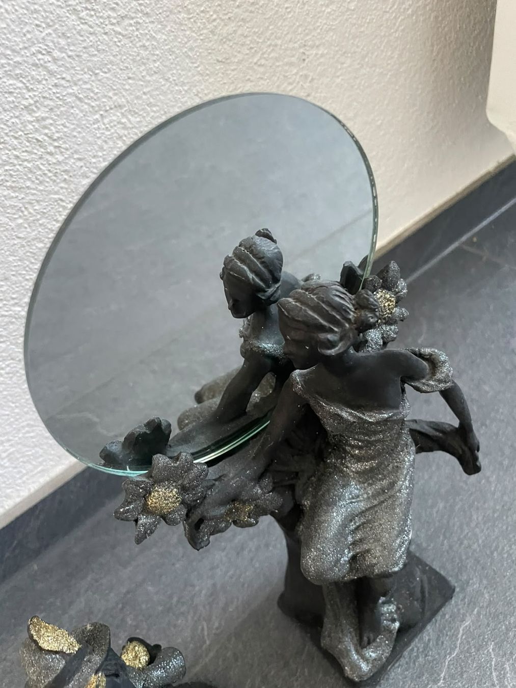 Tutte le decorazioni: Spiegel Figur Deckoration  – Usato da Unterlangenegg venduto da can_rf8g 2