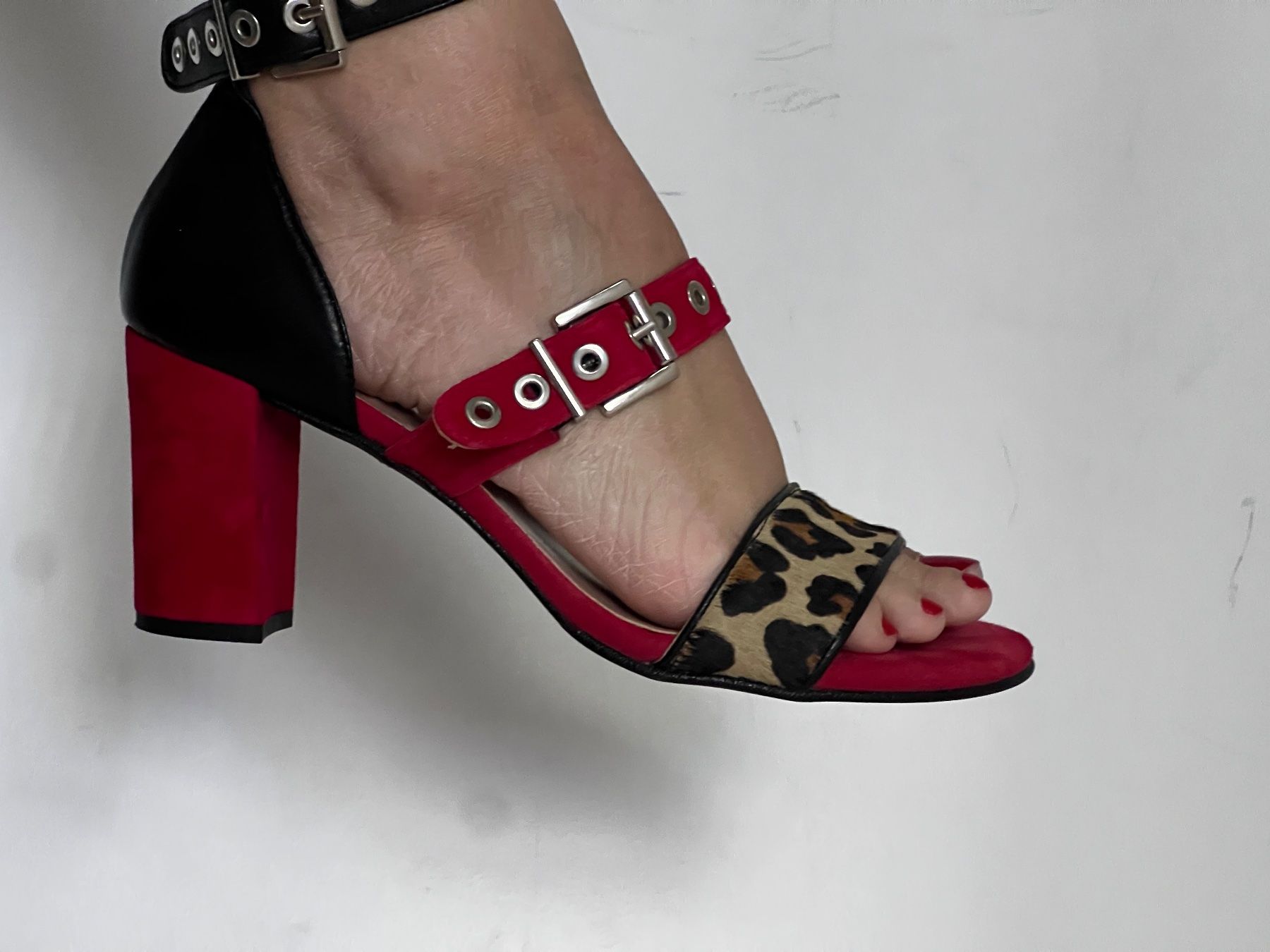 Damenschuhe: ALLES MUSS RAUS! Pumps Brenda Zaro, Echtleder, Gr.39 – Neu (gemäss Beschreibung) aus Oberwil BL von AnnaFriedrich 1