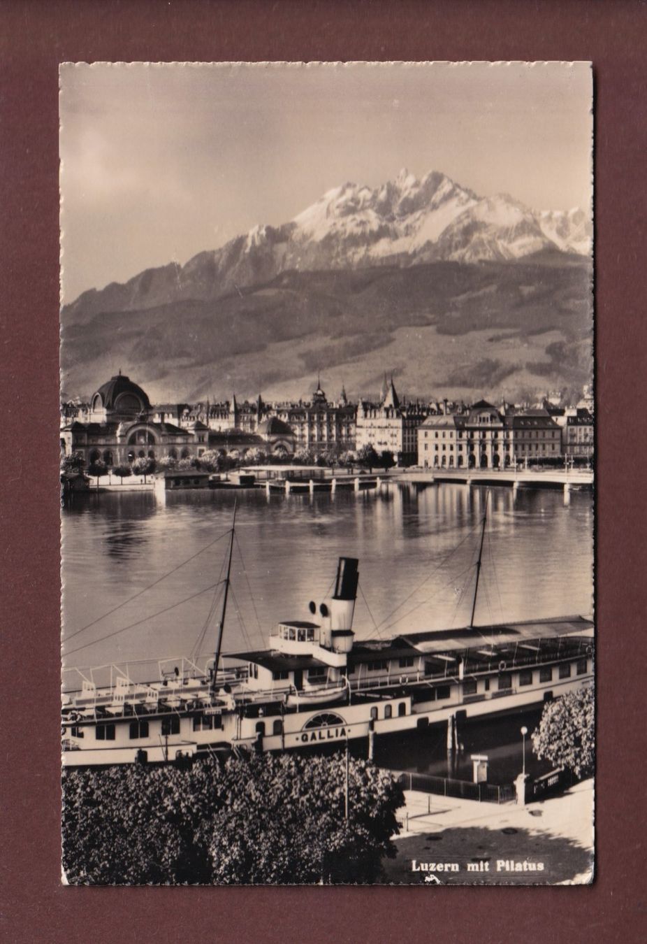 Cartoline postali: LUZERN - Schiff Gallia - Bahnhof - 1954 – Usato da Pully venduto da nicecards-shop