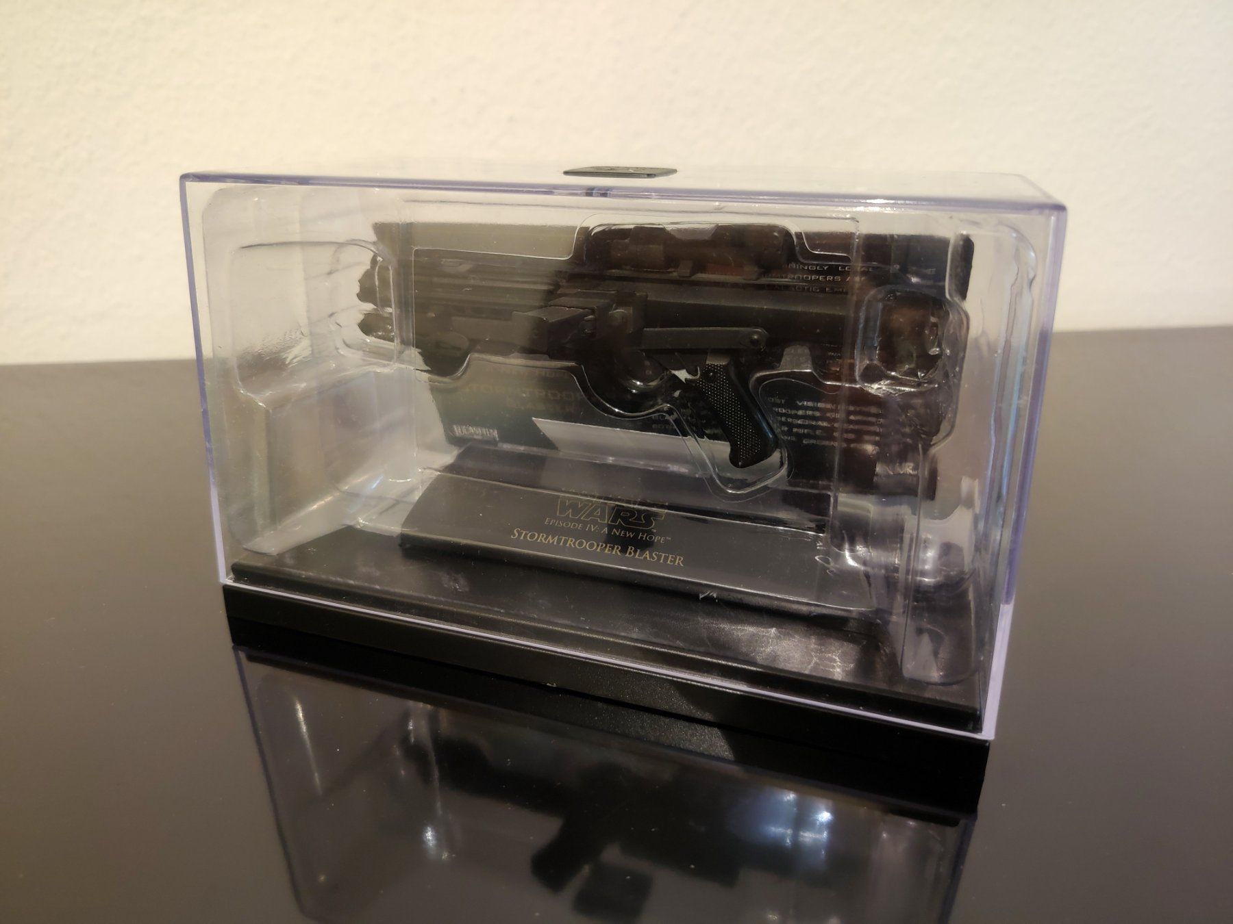 Star Wars Kit di modellismo & Modellini statici: Master Replica E11 Stormtrooper Blaster – Usato da Volketswil venduto da Chrigi501 5