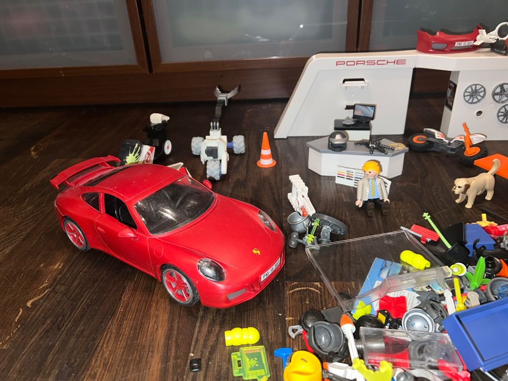 Playmobil Jouets: Div Playmobils warten auf neue Abenteurer :) – D'occasion à Gattikon par Sunshine4. 3