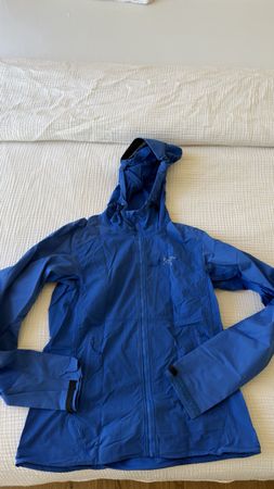 Arc'teryx Softshell Jacke blau neuwertiger Zustand