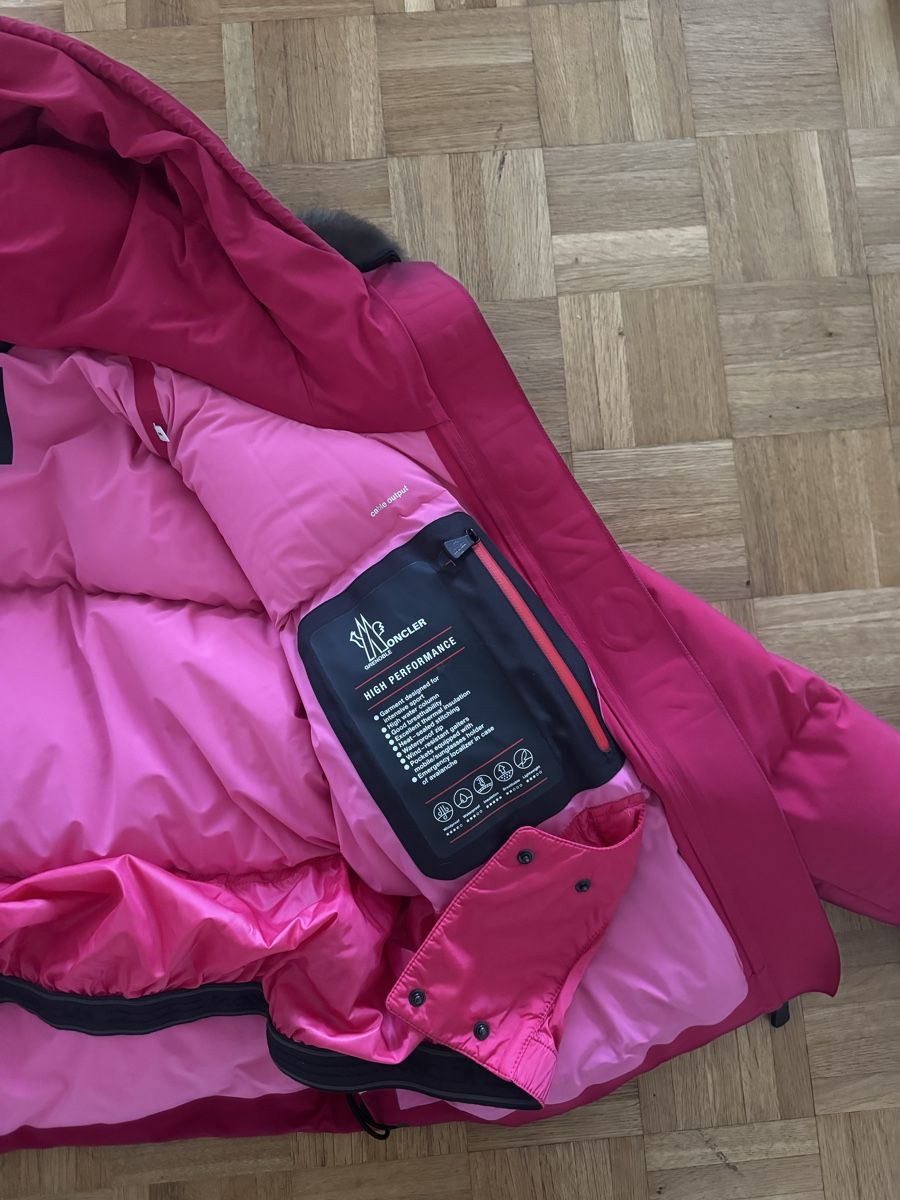 Moncler Jacken: Moncler Puffer Down Ski Jacket Pink Daunenjacke – Gebraucht aus Zürich von forestF4iry 2