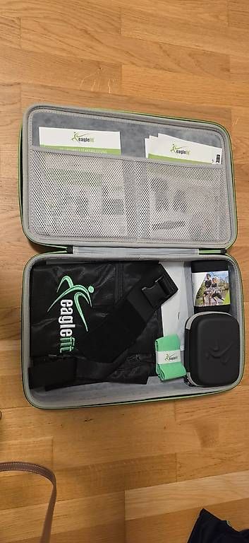 Hometrainer: Eaglefit EMS Trainingssystem Pro mit Zusatzweste – Nuovo e nell'imballaggio originale da Aarburg venduto da vere86 2