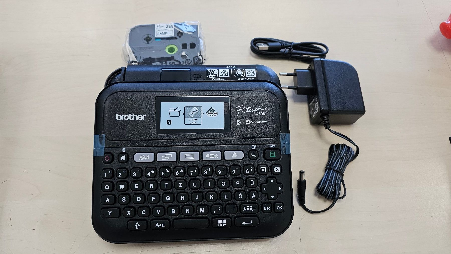 Brother Stampanti: Brother P-Touch D460BTVP – Nuovo e nell'imballaggio originale da Fahrwangen venduto da walfra01
