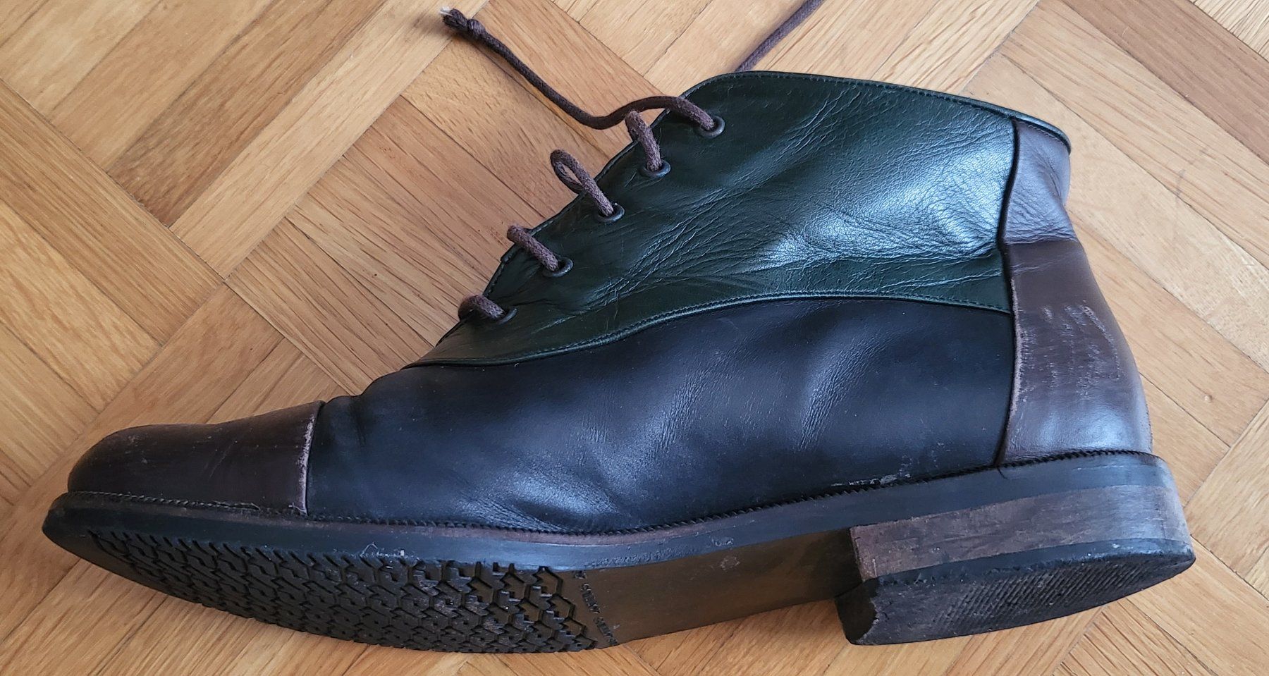 Scarpe da donna: Stiefeletten Damen Leder Grösse 38 gebraucht – Usato da Adlikon b.Regensdf venduto da YvZi 2