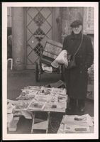 Fotografie Hamburg, Zeitungshändler mit