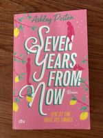 Roman Seven Years From Now von Ashley Poston, sehr guter Zus