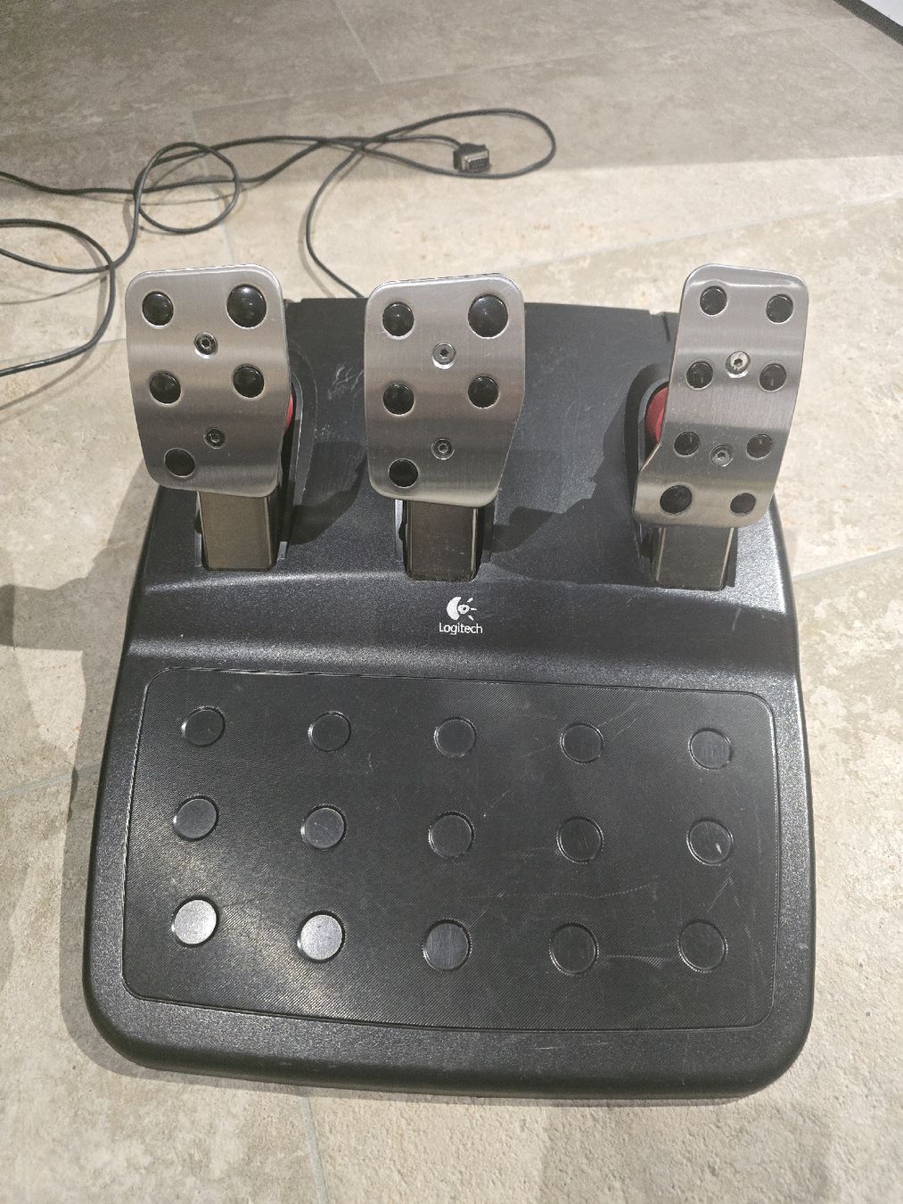 Logitech Manettes: Logitech G25 Lenkrad, Gaming – D'occasion à Rupperswil par Faze123 3