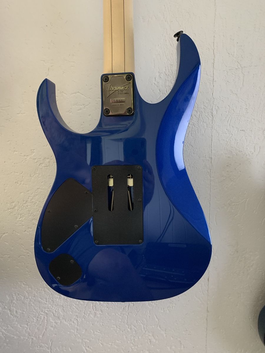 Ibanez Musikinstrumente: Ibanez RG565R – Neu (gemäss Beschreibung) aus LONAY von Luz8 4
