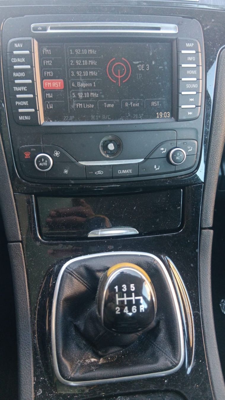 Ford Automobili: Ford Galaxy 2.2 TDCi – Usato da Rebstein venduto da TonyRasta-Autohandel 5