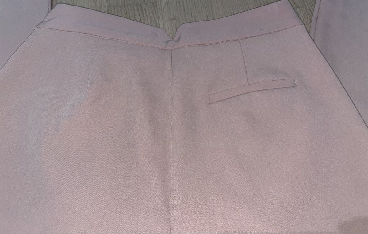 Tally Weijl Pantaloni: Pantalon classe - TallyWeijl – Nuovo (secondo la descrizione) da La Chaux-de-Fonds venduto da 19_po 4