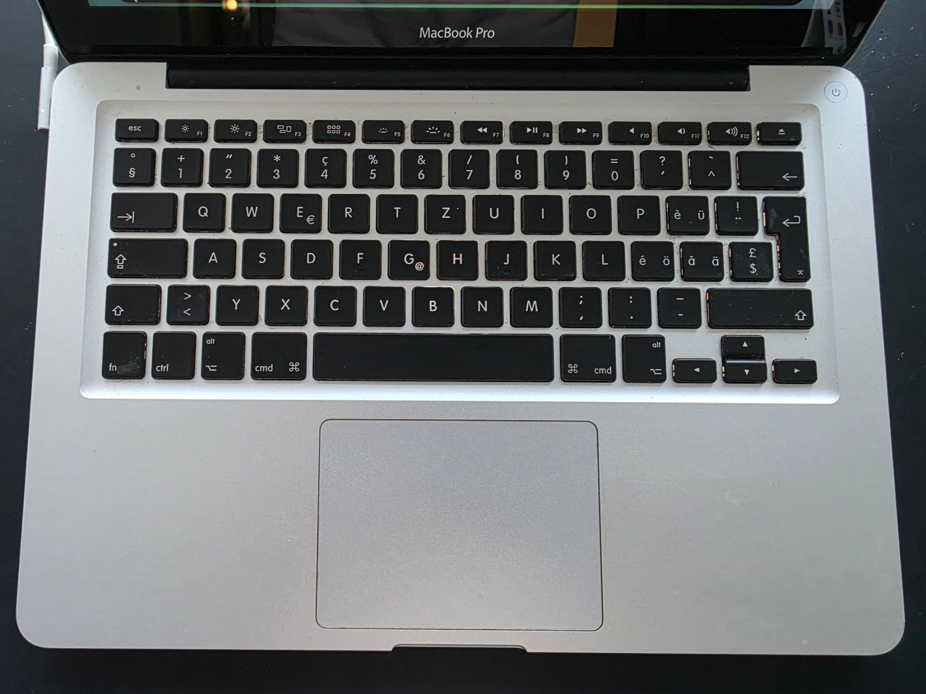 Apple Notebook: Macbook Pro 2011 - MacOS Sonoma – Usato da Le Grand-Saconnex venduto da techhelp 2
