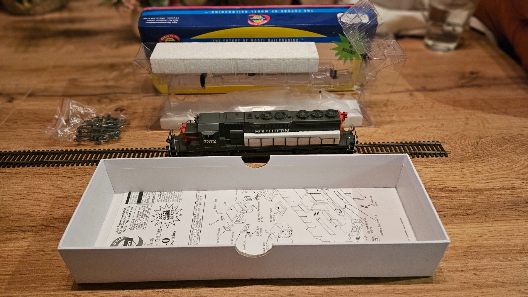Athearn Modellini di ferrovie: Athearn SD40 Southern Pacific DCC & Sound – Nuovo (secondo la descrizione) da Les Avants venduto da Dj_tonio46 8