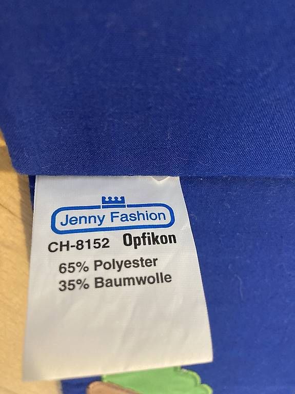 Bücher: Stoffbuch – Gebraucht aus Zürich von apfel018 4