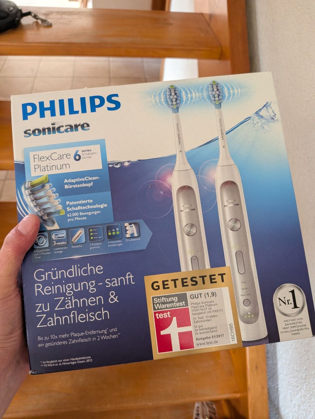 Philips Sonicare Zahnpflege: Brosse à dents électrique – Neu und originalverpackt aus Belprahon von patriciachapoy