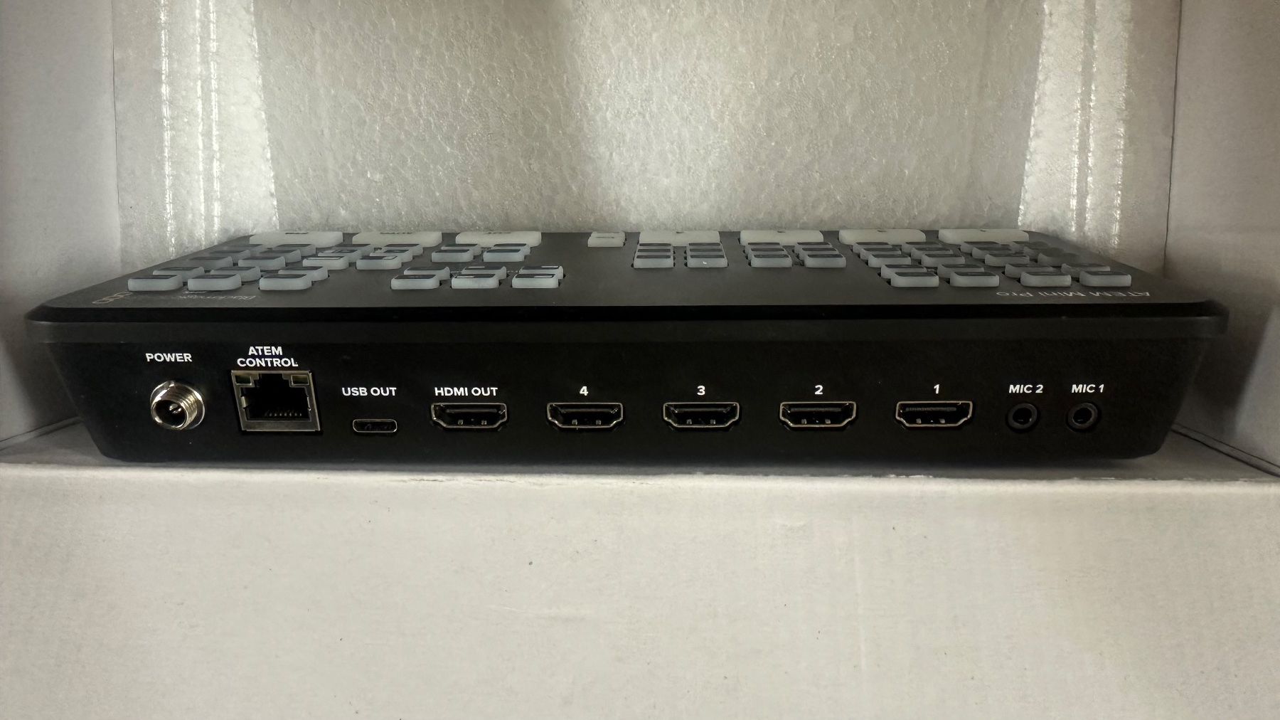 Autres accessoires: Blackmagic Design ATEM Mini Pro Videomischer gebraucht – D'occasion à Basel par mediaTon 2