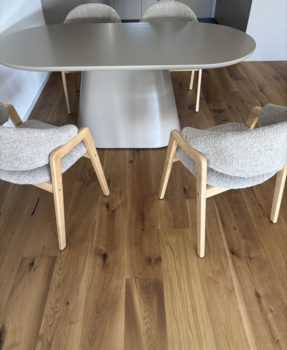 Set de table et chaises: Esstisch-Set mit 4 Stühlen – D'occasion à St. Gallen par ass_5mtp 1