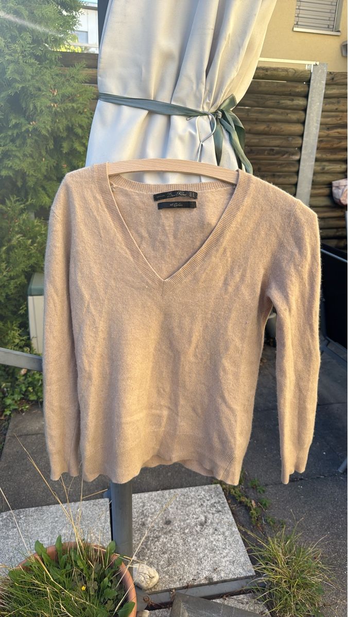 Zara Maglioni & Felpe: Damen Pullover Zara V-Ausschnitt beige – Usato da Reinach BL venduto da jessihome