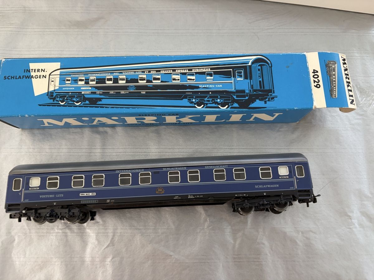 Märklin Modellini di ferrovie: Wagon voiture-lits Märklin 4029 – Usato da Echallens venduto da JAR69 2